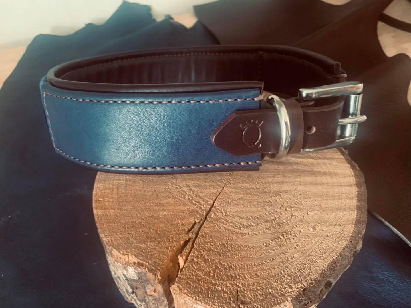 COLLIER CHIEN en cuir D'AUTRUCHE