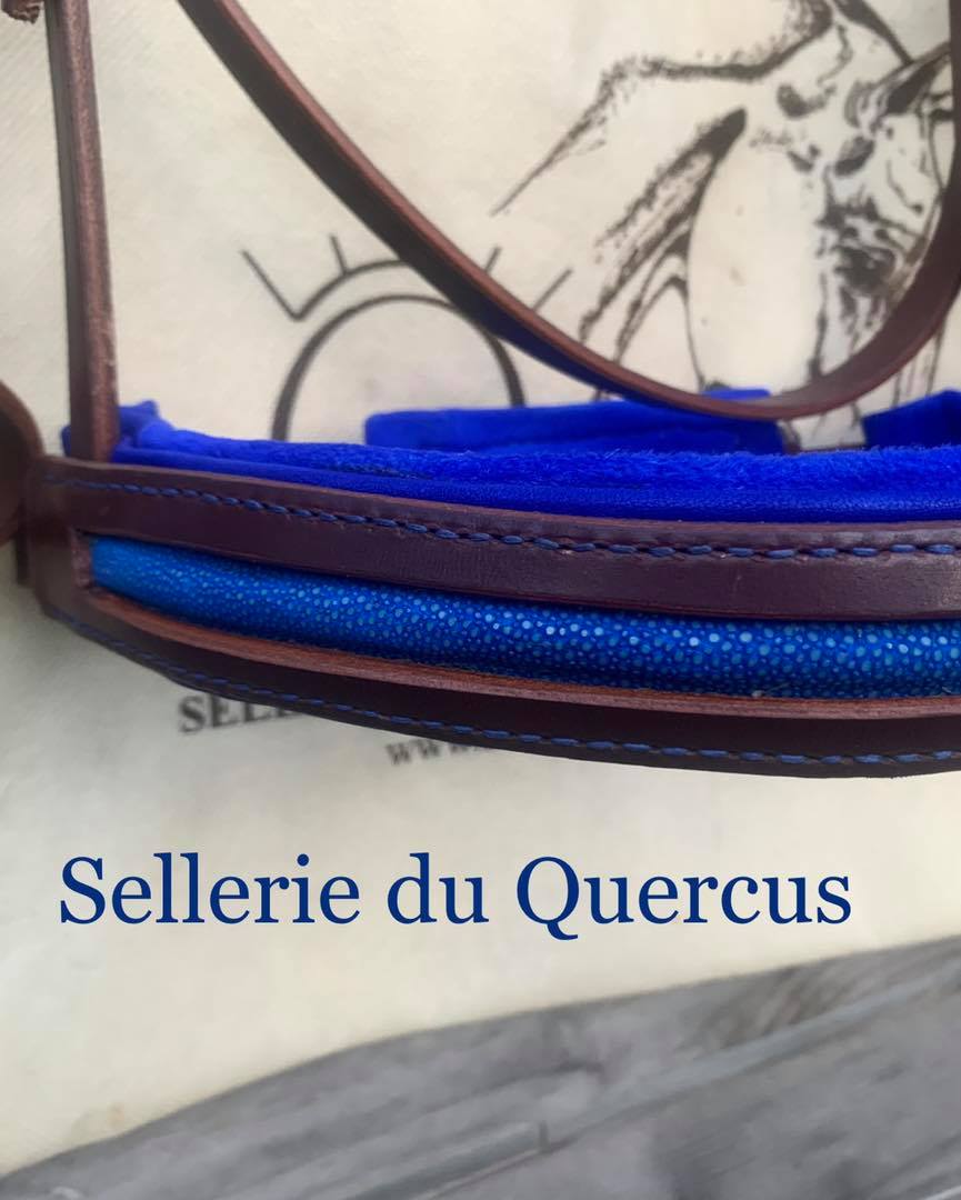 MUSEROLLE ZEUS EN GALUCHAT